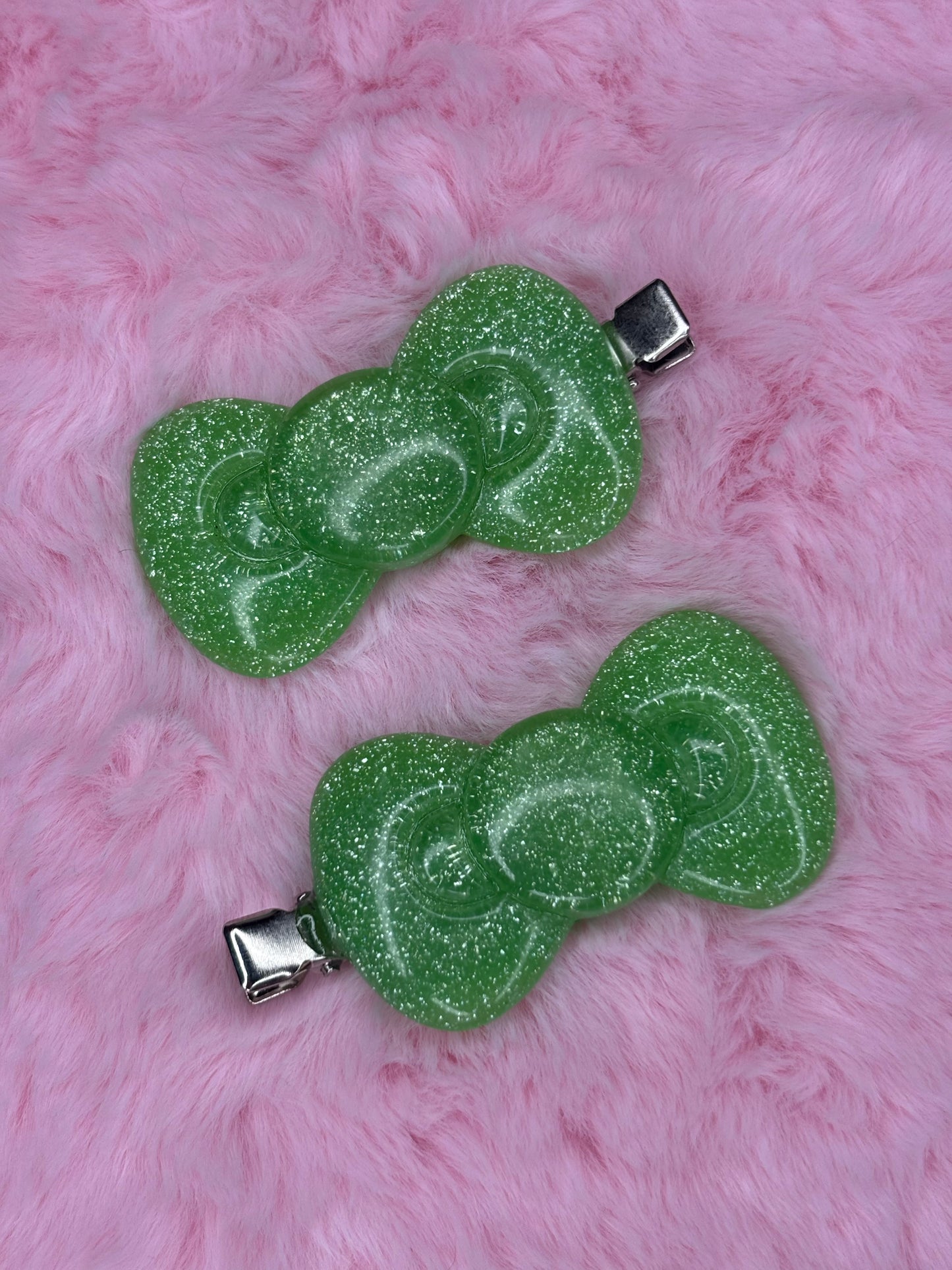 green glitter bow clips