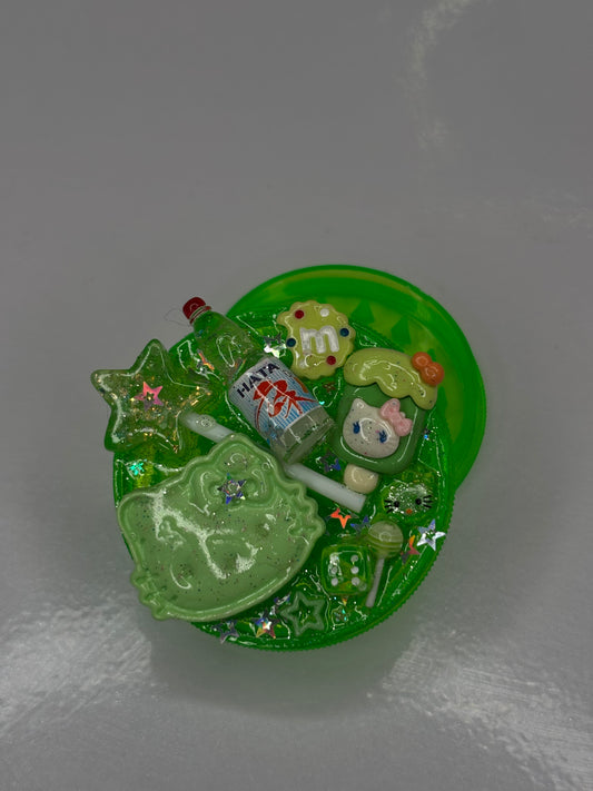 Hello kitty grinder lime green